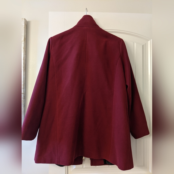 Jessica Jacket With Puffer Vest Attached - Picture 3 of 4